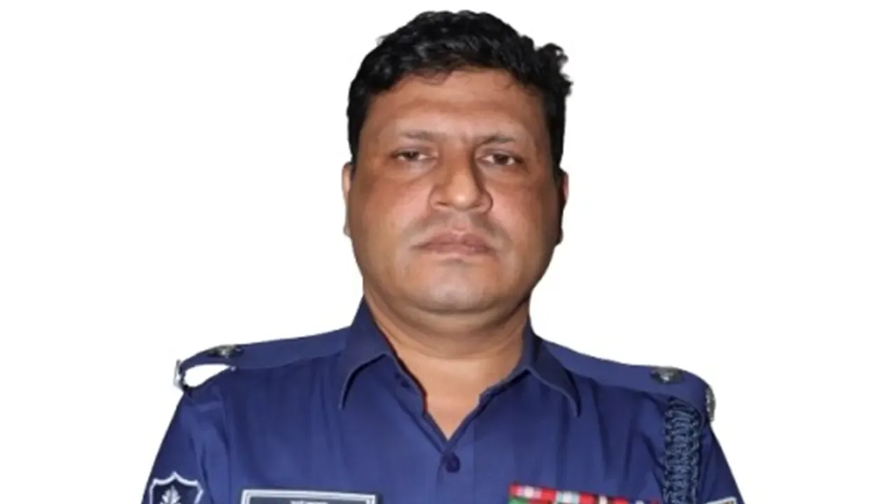 খুলনায় তিনজনকে গুলি, মামলা-গ্রেপ্তার নেই; ওসি প্রত্যাহার