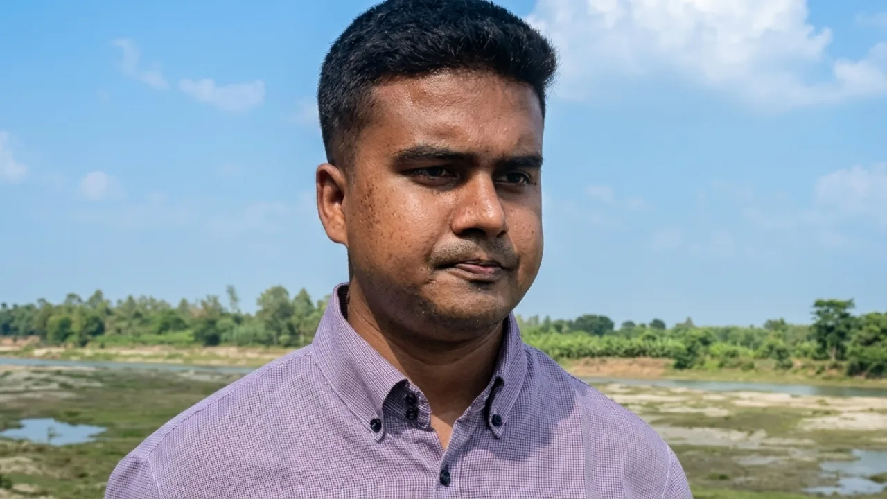 বিশ্বমঞ্চে এবার বরেন্দ্রর ‘খরা’, প্রতিনিধিত্ব করছেন নওগাঁর মামুনুর