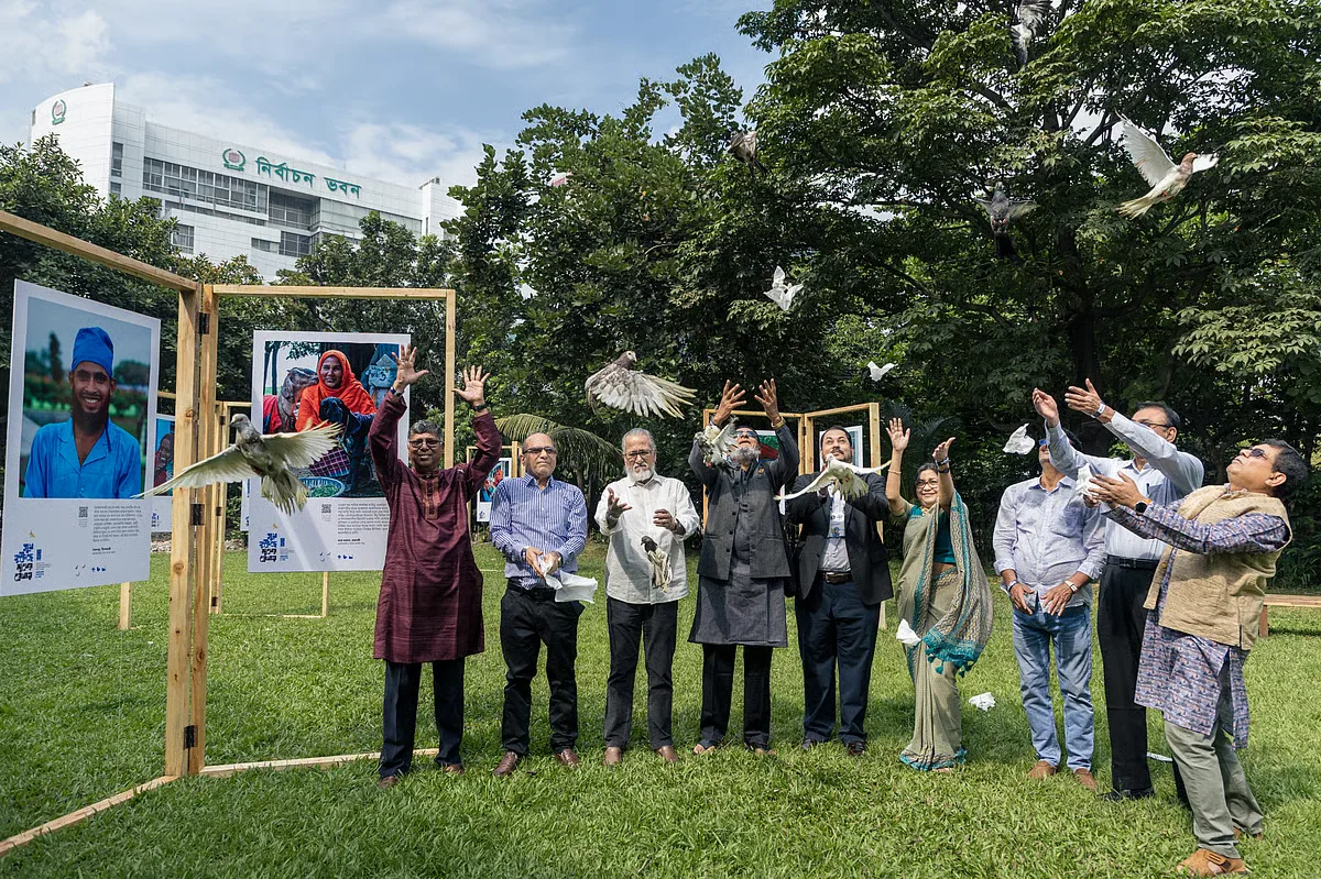 ওয়াটারএইডের ৪০ বছর পূর্তি: ‘সুখ ফুটেছে মুখের রেখায়’ প্রদর্শনী শুরু
